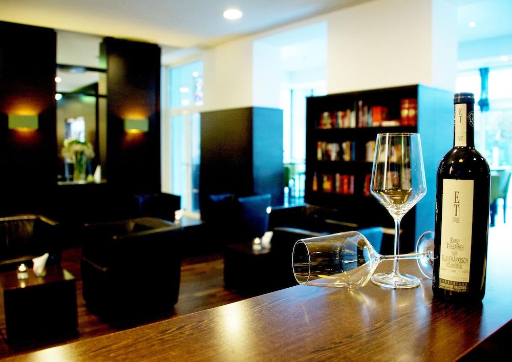 Rainers Hotel Wina Bagian luar foto