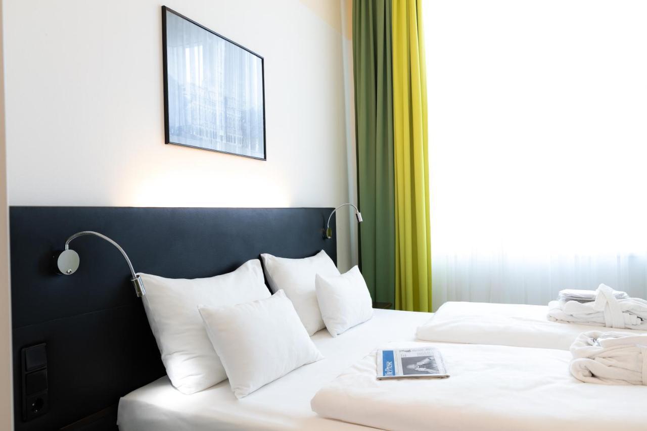 Rainers Hotel Wina Bagian luar foto